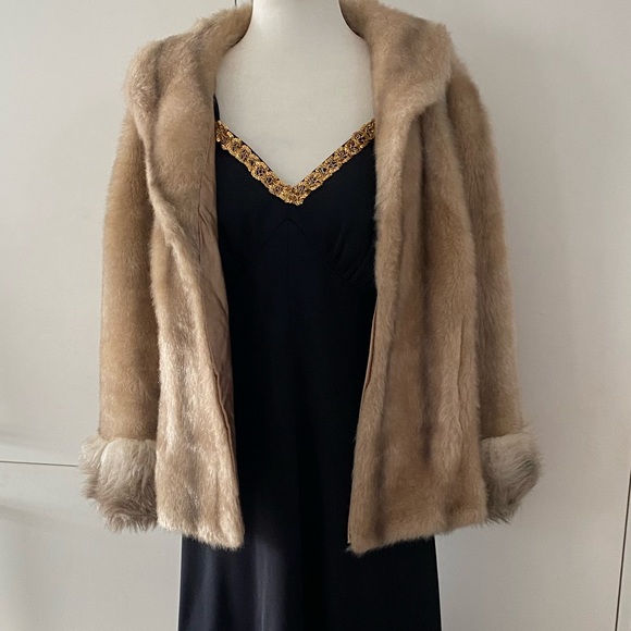 1960s Regina Glenara faux fur mink short cape by Glenoit - Picture 2 of 7